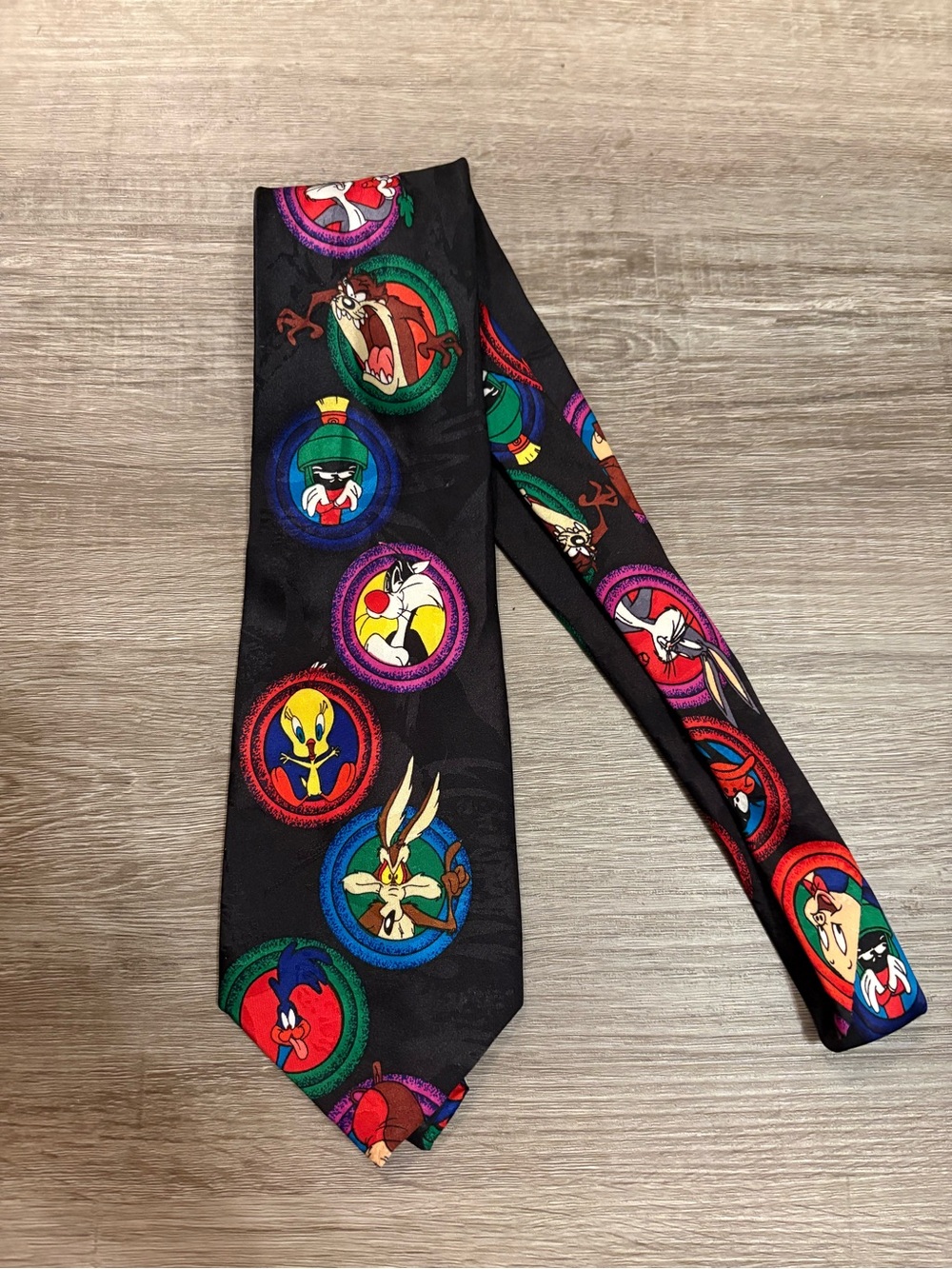Warner Bros. Black Tie with Multicolor Looney Tunes Logo